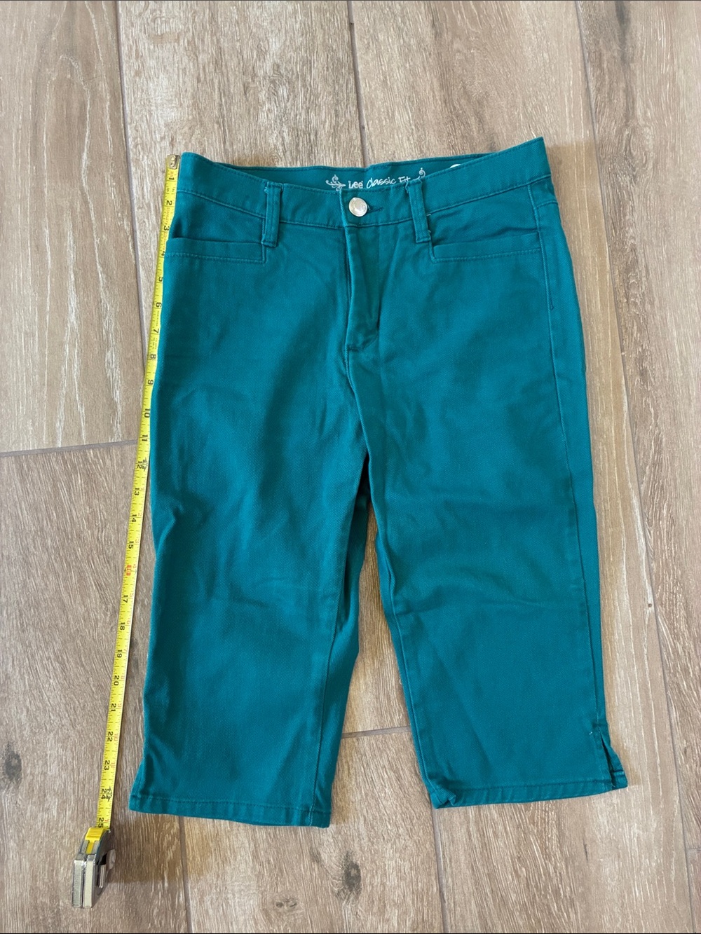 Lee Deep Teal Capri Pants